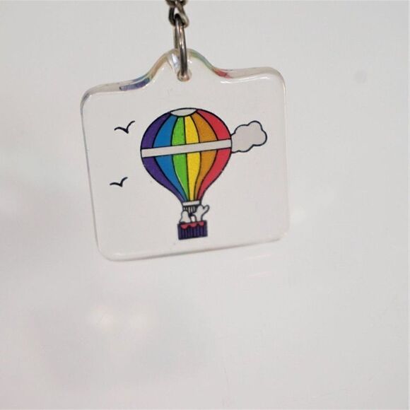 Vintage Air Balloon Keychain w Ring Pride Colors 2 Sided Lucite - Picture 4 of 4